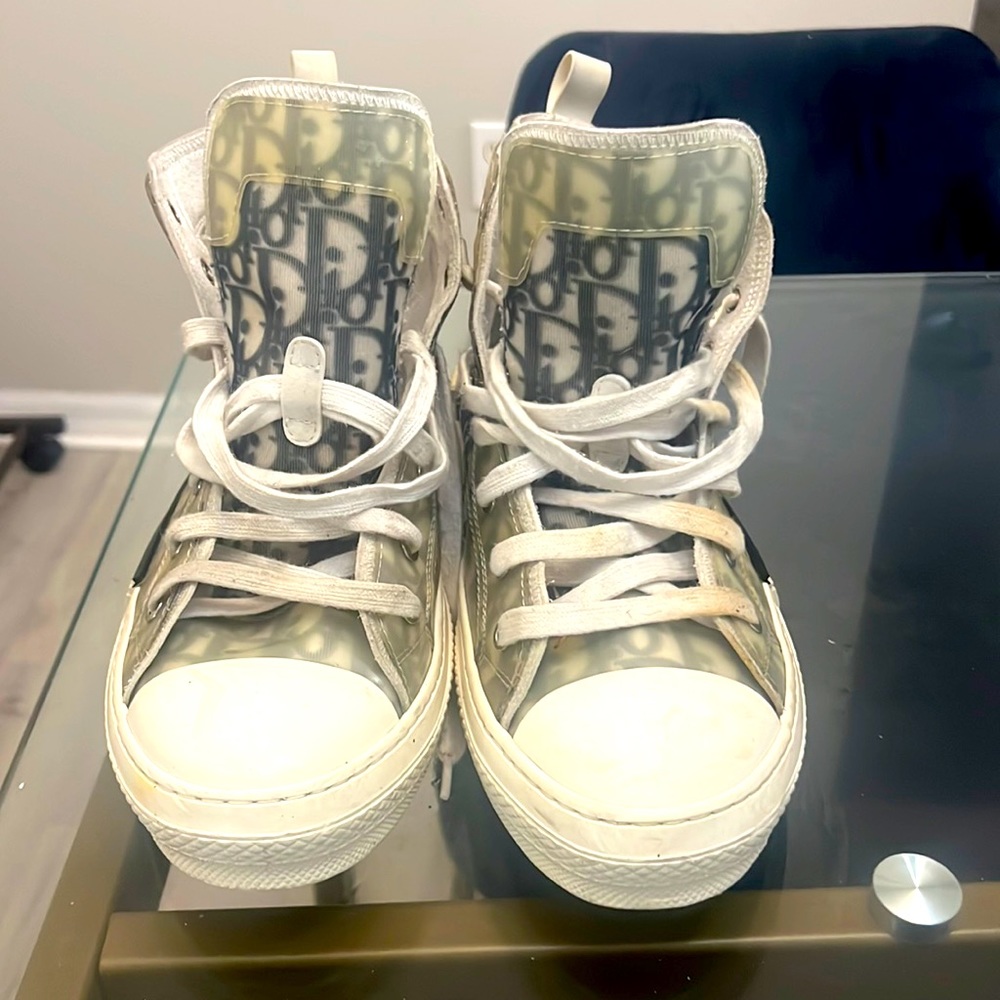 Dior sneakers for men (no box)